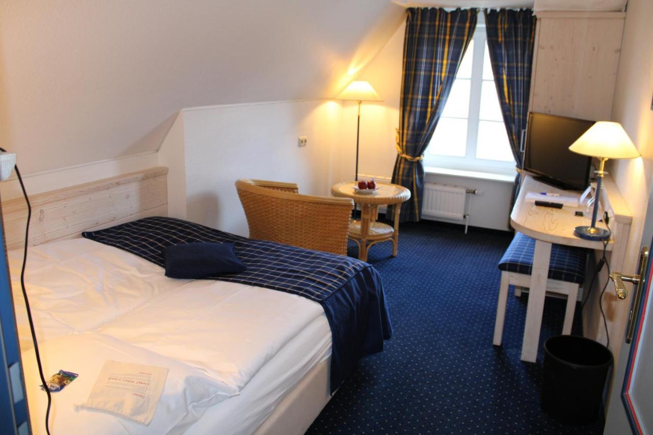 Hotel Altes Land Jork Exterior photo