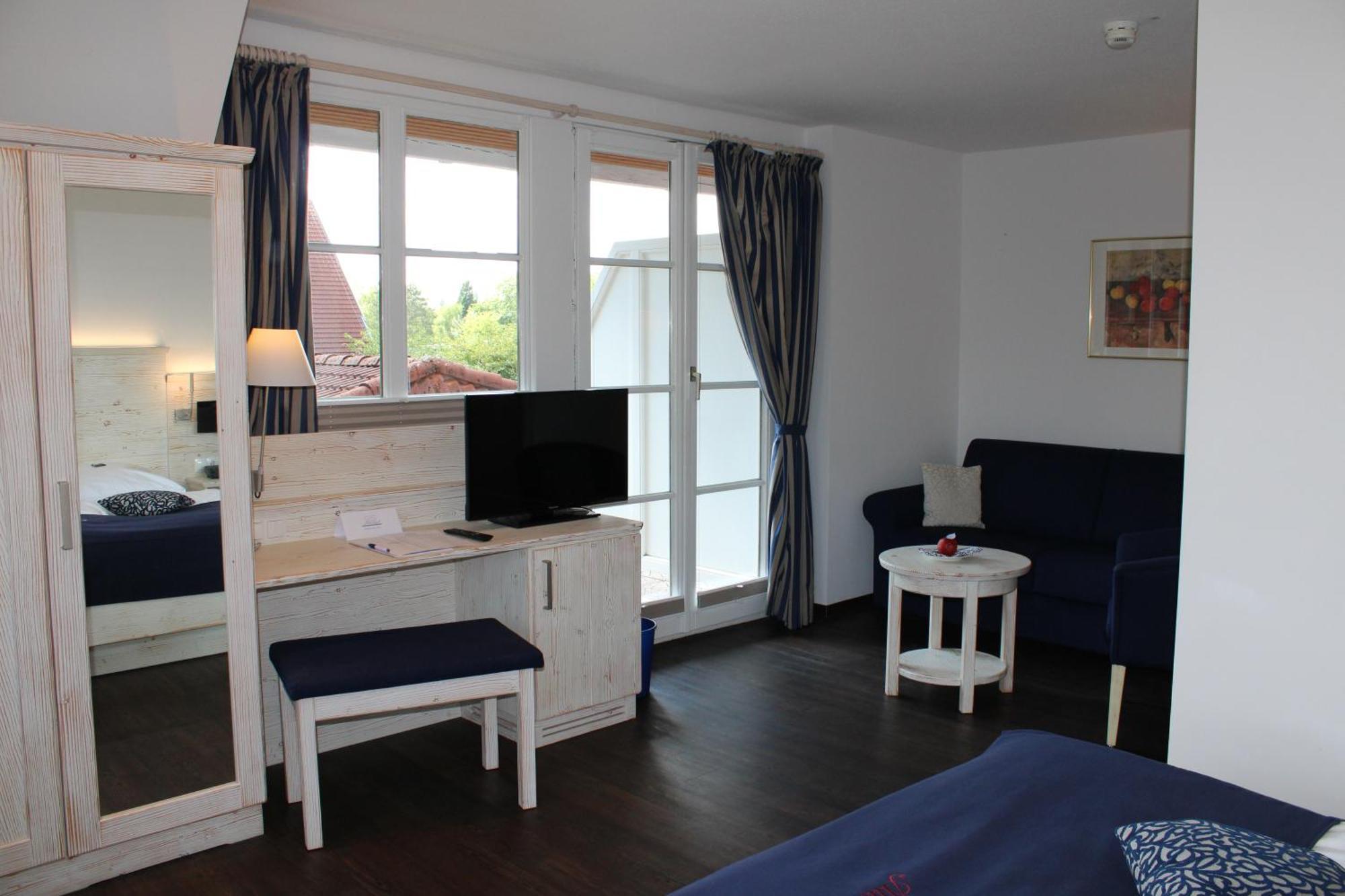 Hotel Altes Land Jork Exterior photo