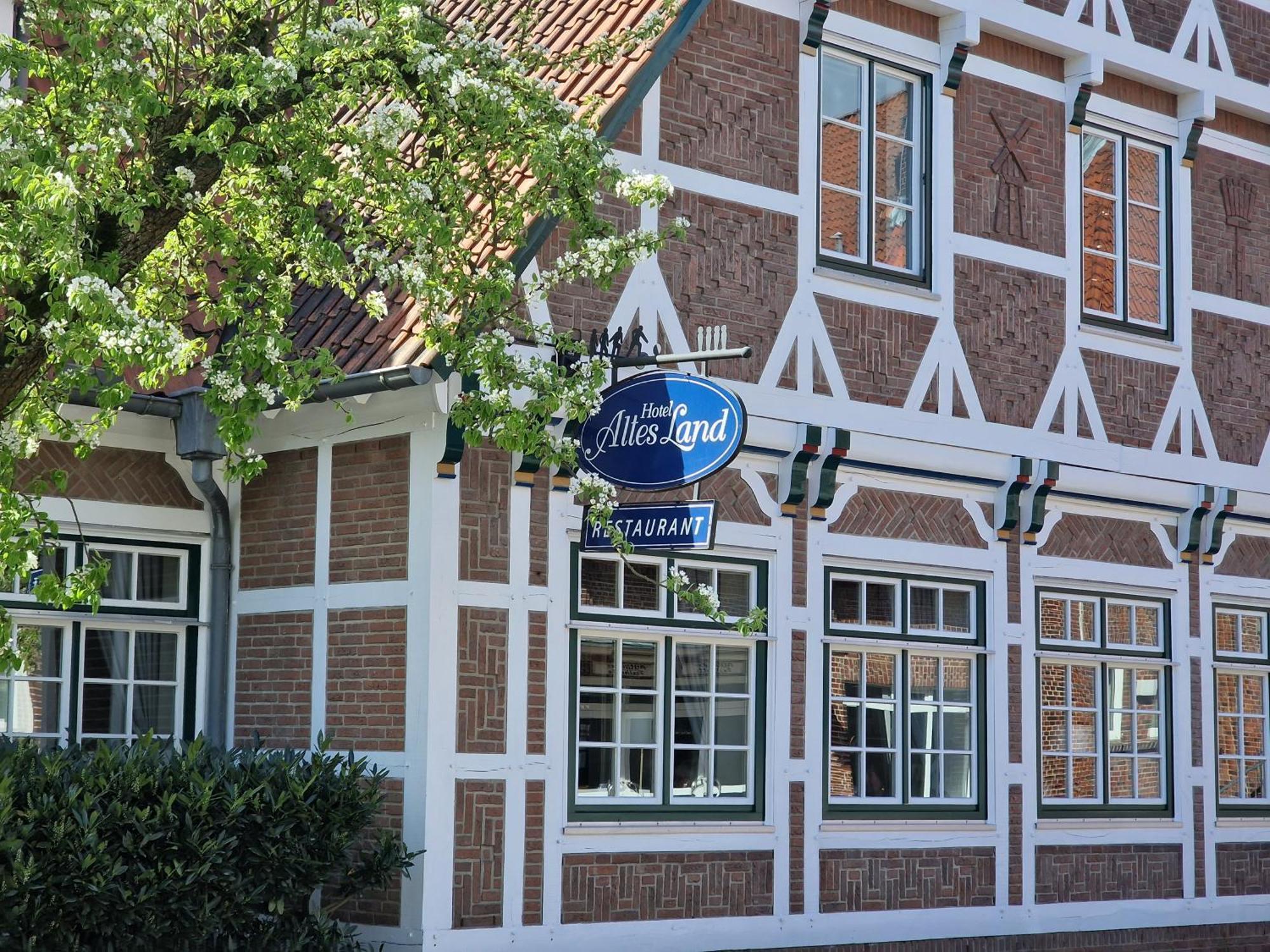 Hotel Altes Land Jork Exterior photo